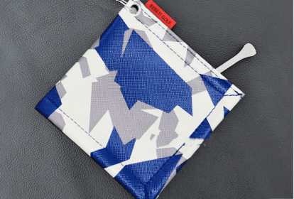 Wiping Stick Stretchable Hook Camouflage Square (Color: Blue)